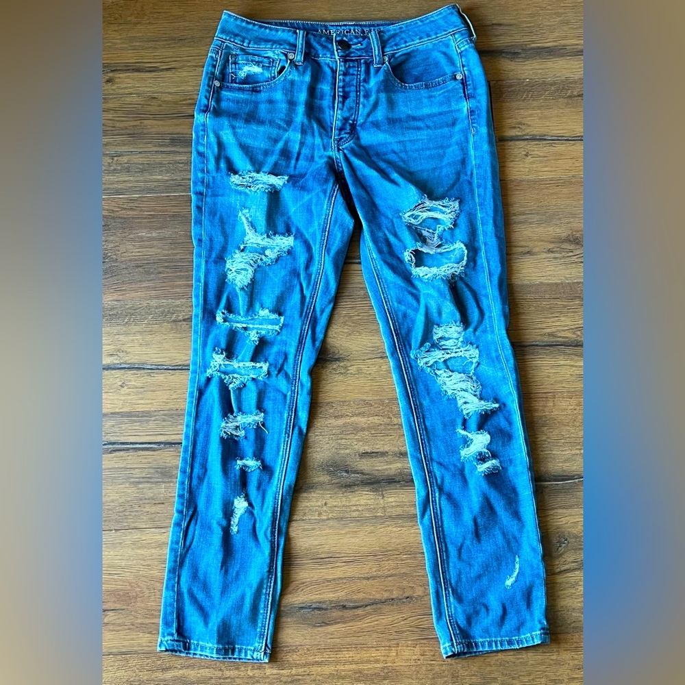American Eagle Distressed Jeans
